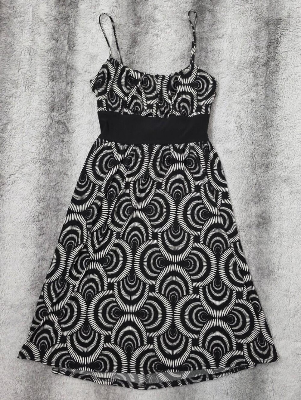 Wrapper Black & White Geometric Circle Print Slip Dress Y2K 2000s Medium